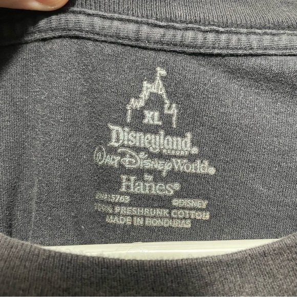 Disneyland Walt Disney World Mickey Mouse Galaxy Planet Space Black Shirt XL - Picture 5 of 5
